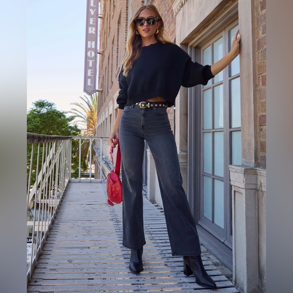 VICI - Icon Super Stretch High Rise Straight Jeans